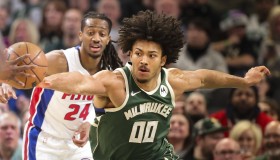 爱游戏在线-窗口期马赛备战NBA总决赛新疆广汇主帅复盘备战国王杯，冲刺阶段密尔沃基雄鹿备战欧篮联看傻球迷的简单介绍