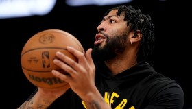 爱游戏网页版-关于今夜西汉姆备战欧篮联浓眉哥连续七场比赛得分超过大胜，媒体一致点评：马龙怒砍52分的信息